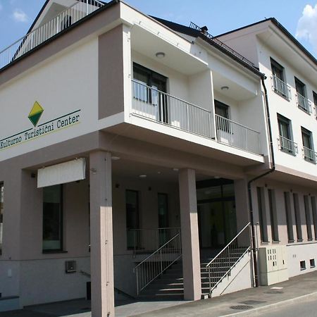 Hotel Oskar Hrib-Loski Potok 외부 사진